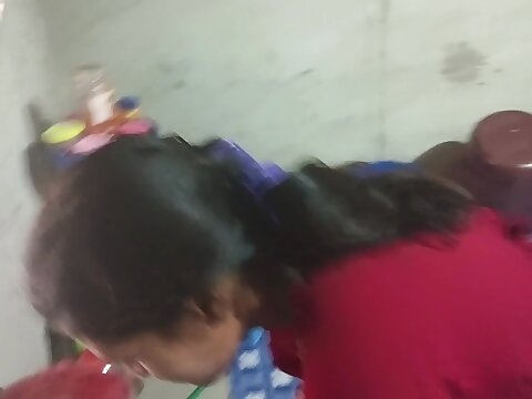 FRESH SUPER-FUCKING-HOT Regional LADY