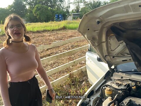 When her camper moneyless down, her bf